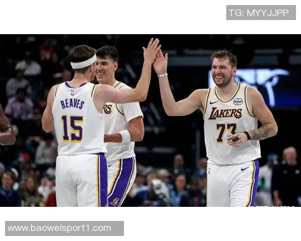 雷迪克谈对阵太阳的挑战里夫斯与东契奇需迅速适应比赛节奏